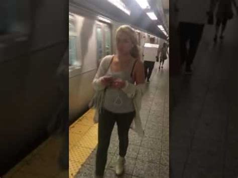 New York City Subway N Train Youtube