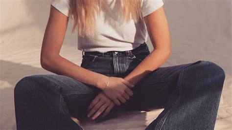 Wide Leg Jeans Are The Next Big Denim Trend So Heres 17 Perf Pairs