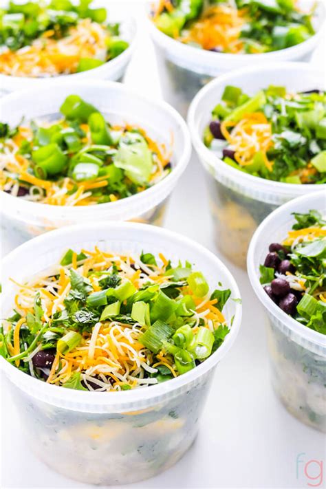 Kids can be picky when it comes to food. Vegetarian Meal Prep - Potato and Egg Breakfast Bowls