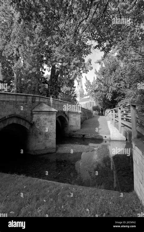 Old Stone Bridge In The English Countryside Black And White Stock