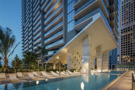 New Miami Condos Cater To City Loving Buyers Builder Magazine