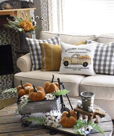 38 The Best Fall Living Room Decor Ideas Because Autumn Is Coming - HMDCRTN