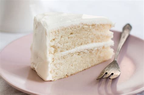 Top 2 White Cake Recipes