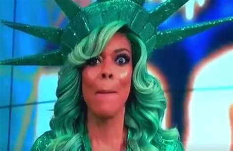 Wendy Williams Faints On Live Television Video