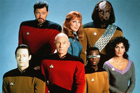 Patrick Stewarts Star Trek The Next Generation Crew Reunite In New