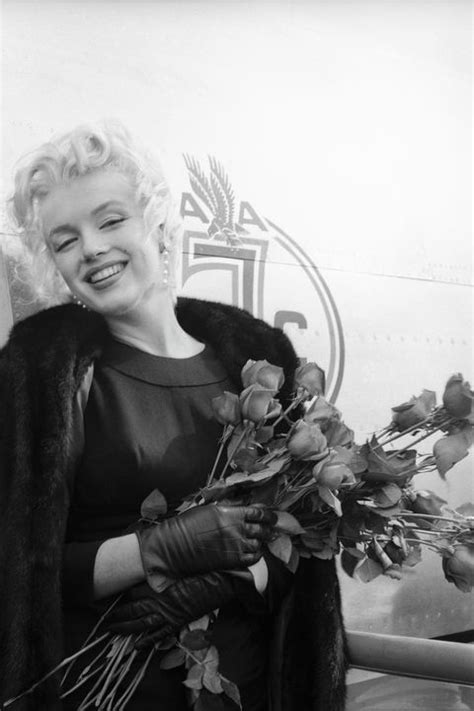 Rare Photographs Of Marilyn Monroe Go On Display In London