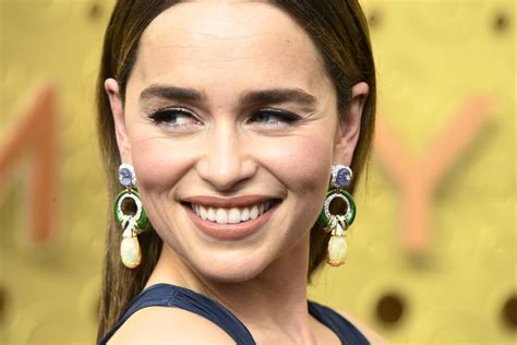 Emilia Clarke At The 2019 Emmys Pictures Of The Game Of Thrones Cast