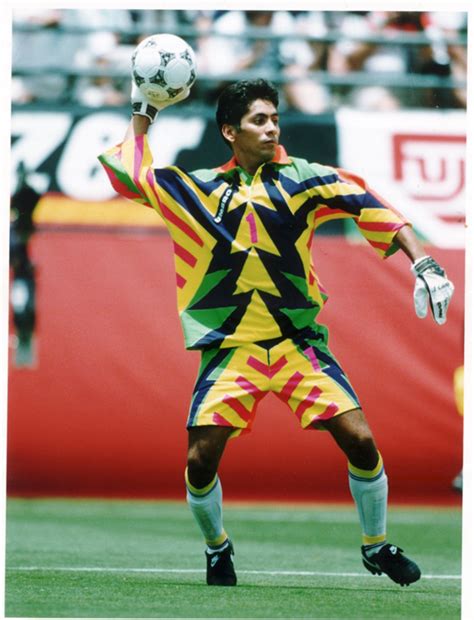 Jorge Campos El Símbolo Mexicano Que Le Dio La Vuelta Al Mundo