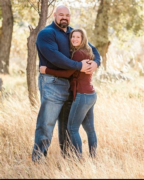 Absolute Unit Brian Shaw6ft8in Next To His Almost 6ft Wife5ft11in