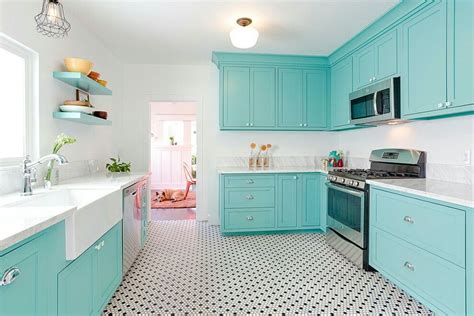 Popular white kitchen cabinets gleam with pizzazz, do you agree? Pin by Kelly Steele on Kitchens | Tiffany blue kitchen ...