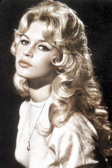 Brigitte Bardot S Bardot Hair Bridgitte Bardot Bardot Style