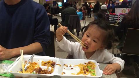 19 Months Old Baby Using Chopsticks Like A Pro Youtube