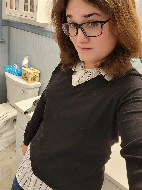 90s college lesbian aesthetic today i say im rocking it well trans