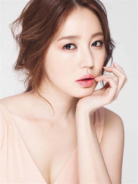 Yoon Eun Hyes Luxurious Lips For Mac Cosmetics Yoon Eun Hye Korean Makeup Korean Beauty