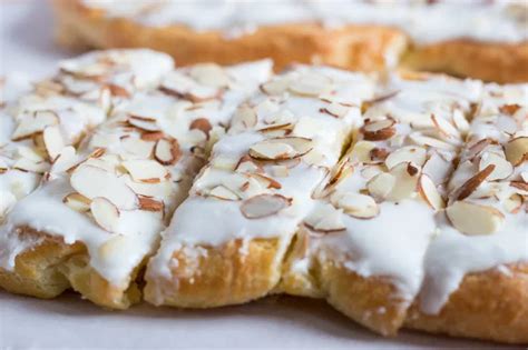 kristiana kringles recipe in 2020 almond kringle recipe almond pastry almond desserts
