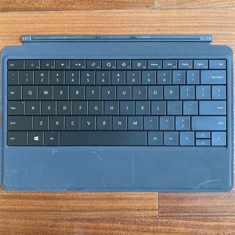 Second Hand 80 New Microsoft Surface Pro Type Keyboard Physical