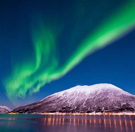 Polarlichter norwegen norwegen wohnmobil nordlichter norwegen. Hurtigruten in Norwegen: Kreuzfahrt zu den Polarlichtern ...