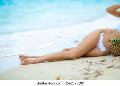 Sexy Suntan Bikin Woman Legs Relaxing Stock Photo 1119266732 Shutterstock
