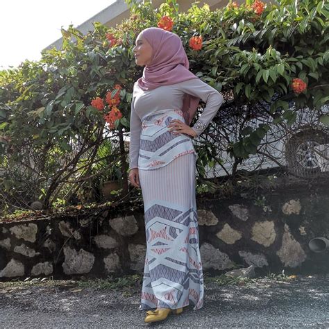 Pemuas Nafsu Pretty Girl Dresses Hijabi Girl Beutiful Girls