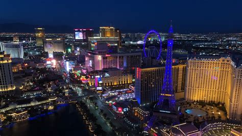 🔴 Live Cosmopolitan Las Vegas Balcony Room Tour And Bellagio Fountain