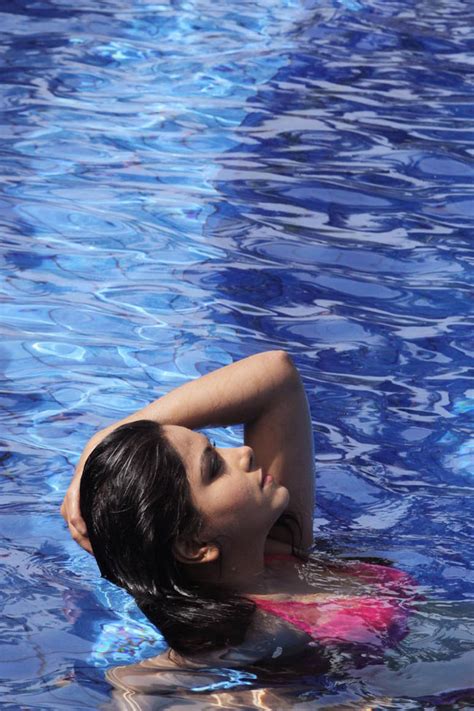 Wanita Sexy Dan Model Hot Indonesia Rachana Maurya Latest Hot Wet