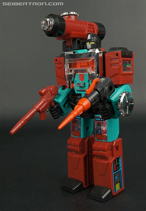 Transformers G1 Commemorative Series Perceptor Cybertron Perceptor