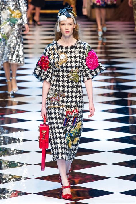 Dolce Gabbana Fall 2016 Collection POPSUGAR Celebrity Australia