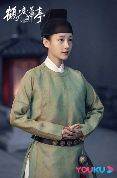 Pin by Thư Võ on Traditional custome in Movie Drama Traditional outfits Chef jackets Royal