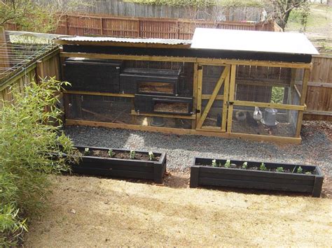 Here's a really simple chicken coop that you could make yourself. Chicken Coops for Backyard Flocks | Landscaping Ideas and ...