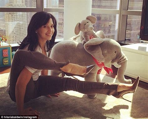 Hilaria Baldwin In Yoga Pose While Alec Packs Paunch On Still Alice Set Daily Mail Online