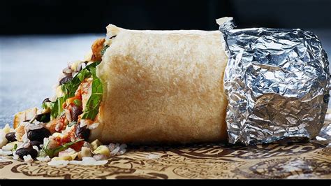 Chipotle Workers Want You To Stop Ordering The Viral Quad Burrito