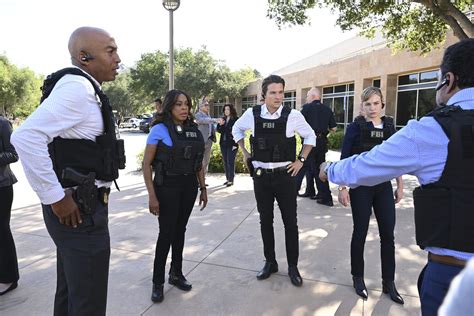 The Rookie Feds Tv Show On Abc Season One Viewer Votes Canceled Renewed Tv Shows Ratings