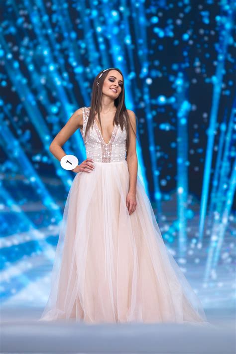 Ewa wachowicz, była miss polonia, iii wicemiss świata na miss world oraz . Wybory Miss Polski 2017!