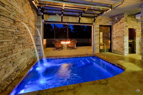 How To Pick An Indoor Pool Cabin