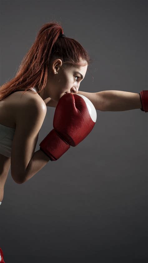 Обои Боксерские перчатки бокс Boxing Gloves Girl Boxing 4k Спорт