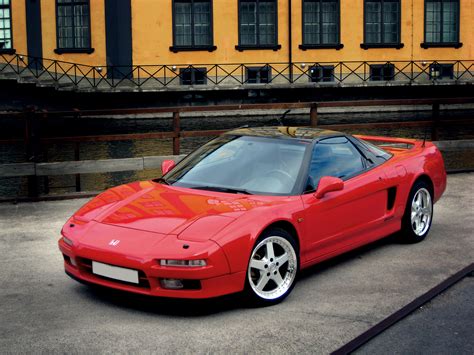 The first year of production was very slow, because every car was assembled by hand by a team of technicians, with an average of. 3DTuning of Honda NSX Coupe 1990 3DTuning.com - unique on ...