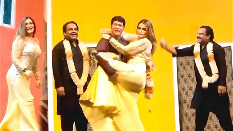 Humaira Khan Gulfam With Asif Iqbal Shakeel Chan New Comedy Stage