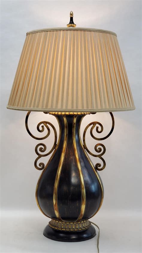 Lot Pair Traditional Urn Style Table Lamps