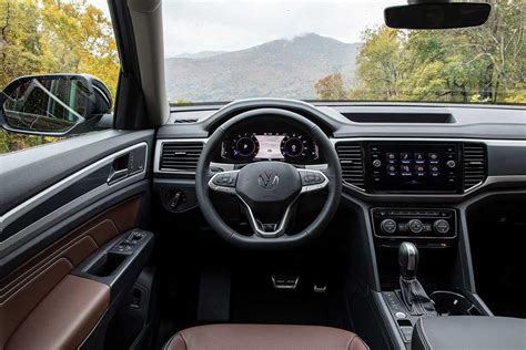 2022 Volkswagen Atlas Trims Colors Interior Safety Mpg Vw Of Marion