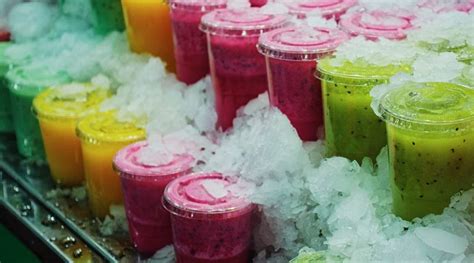 fenomena maraknya penjual jus  es buah buahan  jakarta media