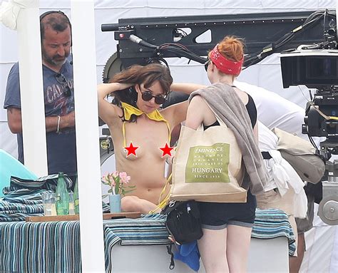 Dakota Johnson Topless On Fifty Shades Darker NEW PICS