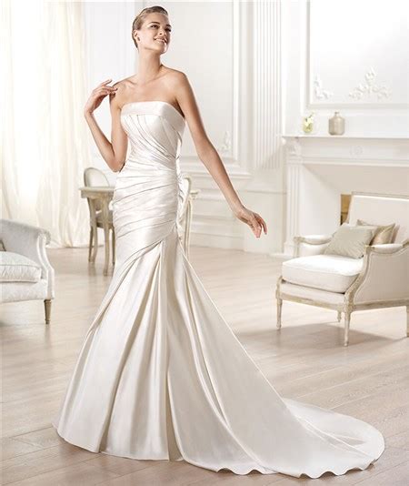 Jeanne simple wedding dress / off shoulder bridal gown / minimalist floor length dress. Sexy Mermaid Strapless Off The Shoulder Low Back Satin ...