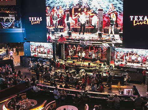 Texas Live Reopens For Rangers Games With New Covid 19 Precautions
