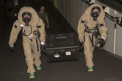 Cbrn Suits Up 26th Marine Expeditionary Unit News Article Display