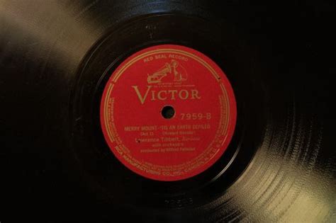 Vintage Victor Accessories Vintage Alley Music