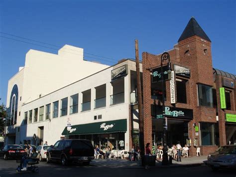 A Walk Down Austin Street In Forest Hills Queens