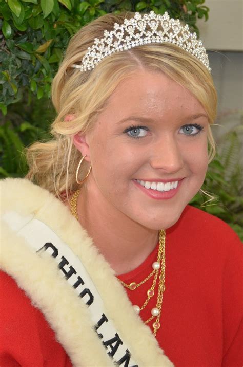 Pitman Crowned Ohio Lamb And Wool Queen Ohio Ag Net Ohios Country