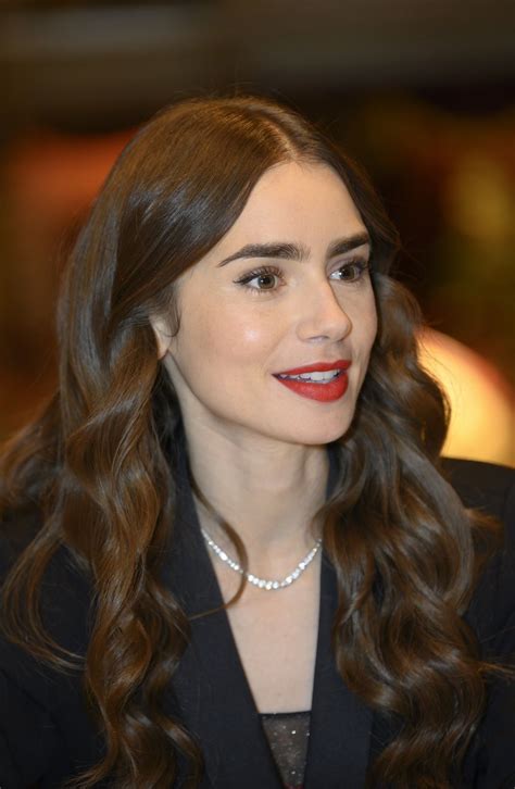 Pin By Anllela Sagra On Lily Collins Lily Collins Eyebrows Lily
