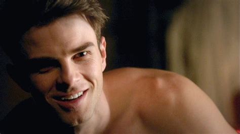 nathaniel buzolic as kol mikaelson nathaniel buzolic vampire look vampire diaries guys