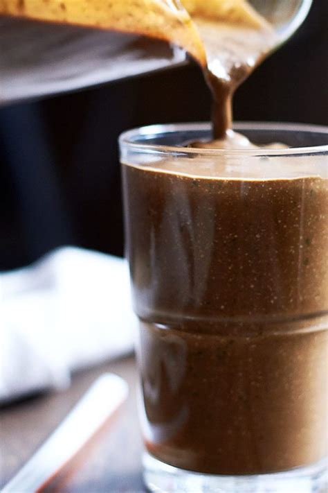 Whether you are in a rush and on the go, or you just want a tasty and nutrient dense, but low calorie smoothie, here are 10 smoothies, ideal for breakfast or a snack. Low Calorie Chocolate Smoothie Recipe — Eatwell101